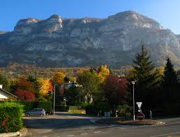 El pueblo, Collonges, a los pies del monte Saléve (Collonges sous Saléve)