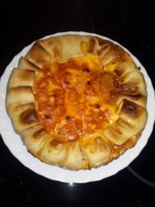 Belen A. Huevo duro, carne picada, salchicha, atún y tomate frito