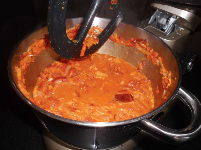 Amitad de coccion, ya con el tomate incorporado